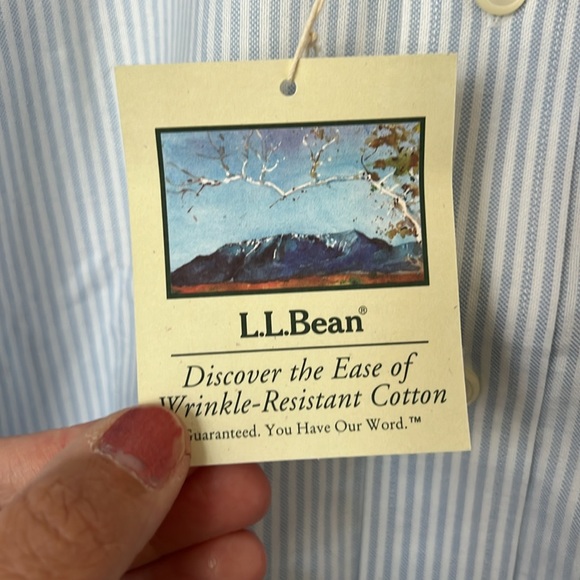 LL Bean Mens NWT Wrinkle Reistant Casual S Sleeve Button Down Shirt Sz 17.5®️ - Picture 3 of 5